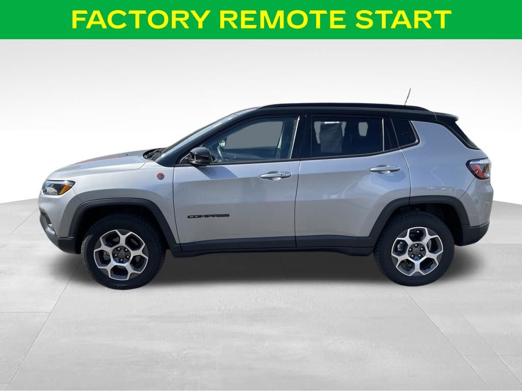 Used 2022 Jeep Compass Trailhawk w/ Trailhawk Convenience Group AWD/4WD image 7
