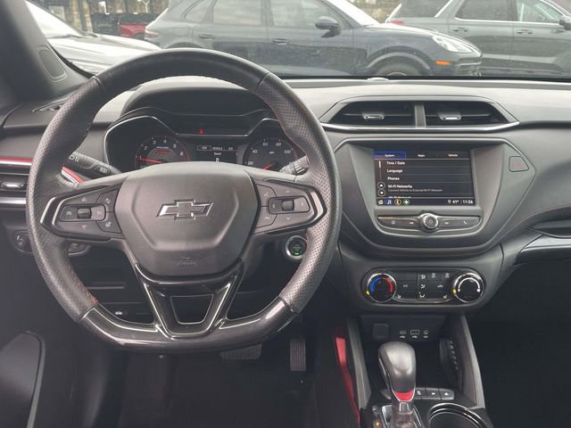 Used 2022 Chevrolet TrailBlazer RS FWD image 13