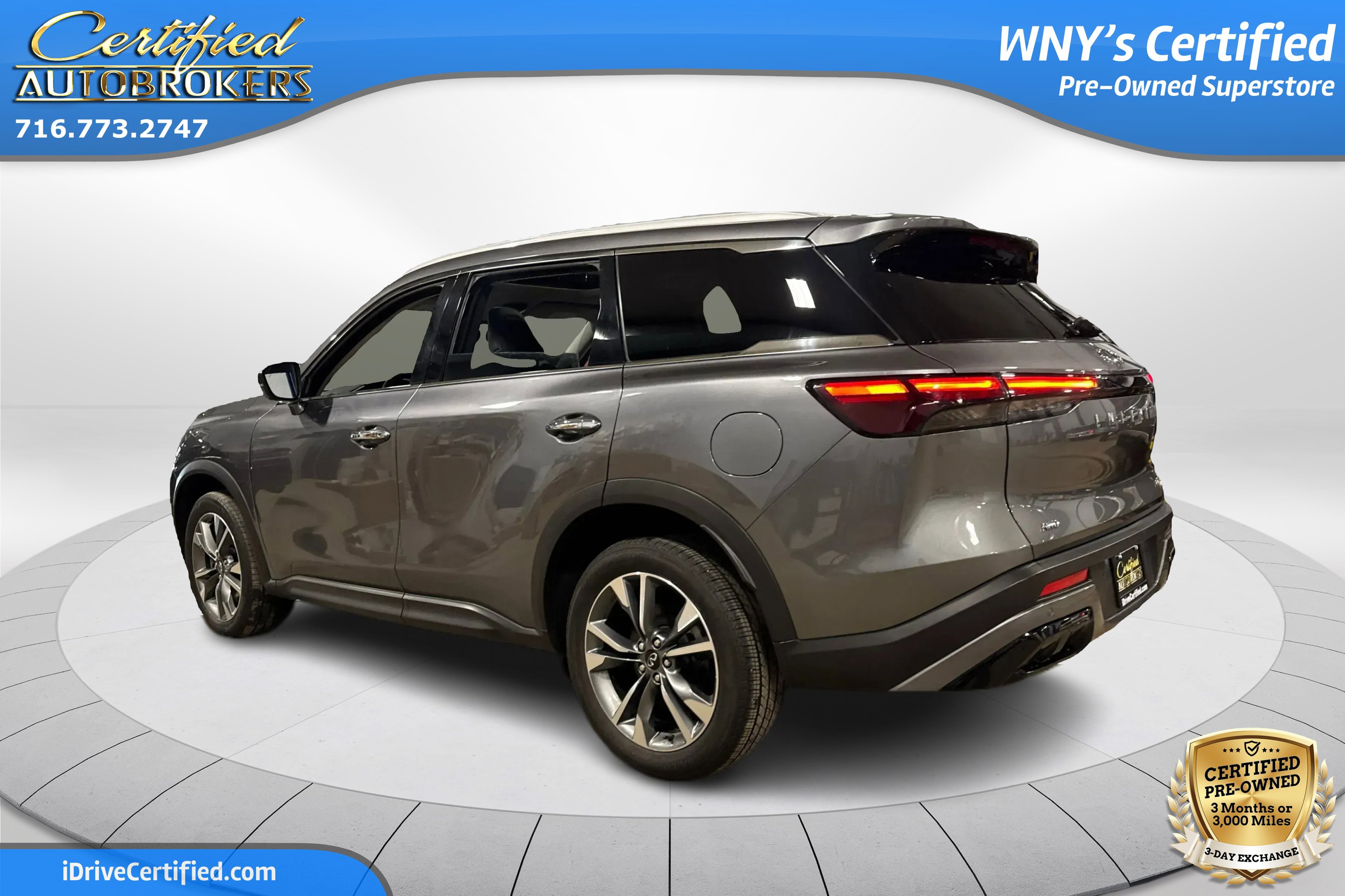 Used 2023 INFINITI QX60 Luxe AWD/4WD image 8