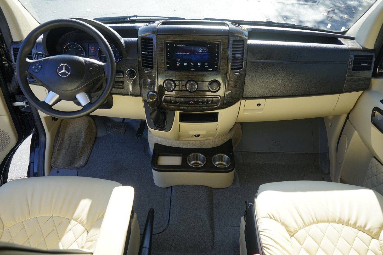 Used 2017 Mercedes-Benz Sprinter 3500 image 16