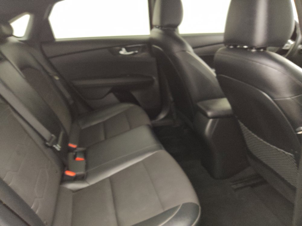Used 2023 Kia Forte GT-Line w/ GT-Line Technology Package FWD image 19