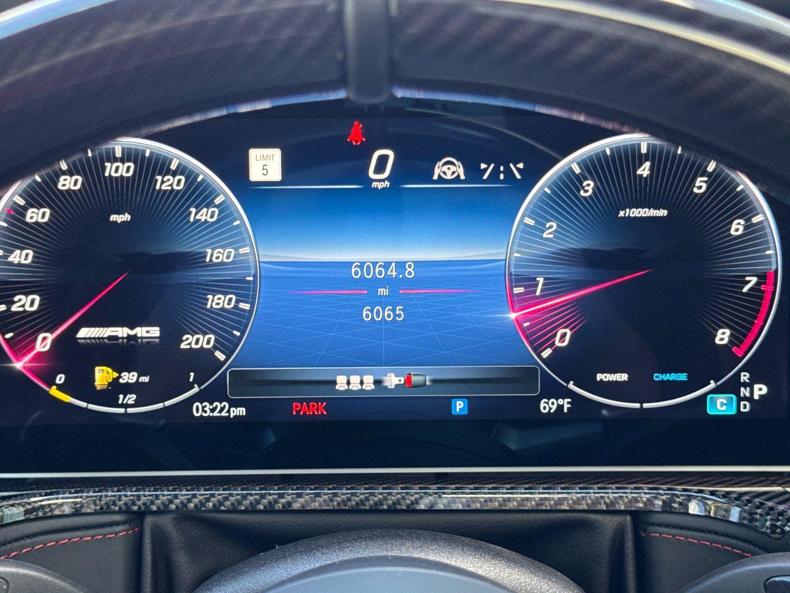 Used 2025 Mercedes-Benz G 63 AMG 4MATIC image 24