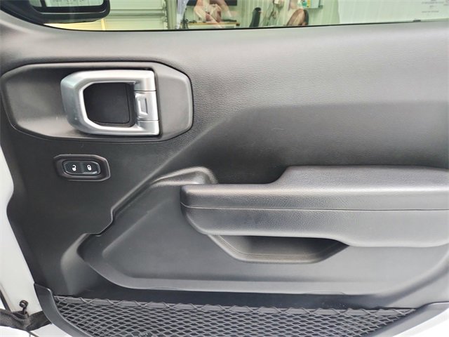 Used 2018 Jeep Wrangler Unlimited Rubicon image 31