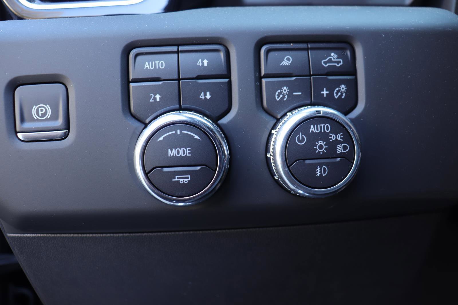 Used 2025 GMC Sierra 2500 Denali w/ Denali Reserve Package image 28