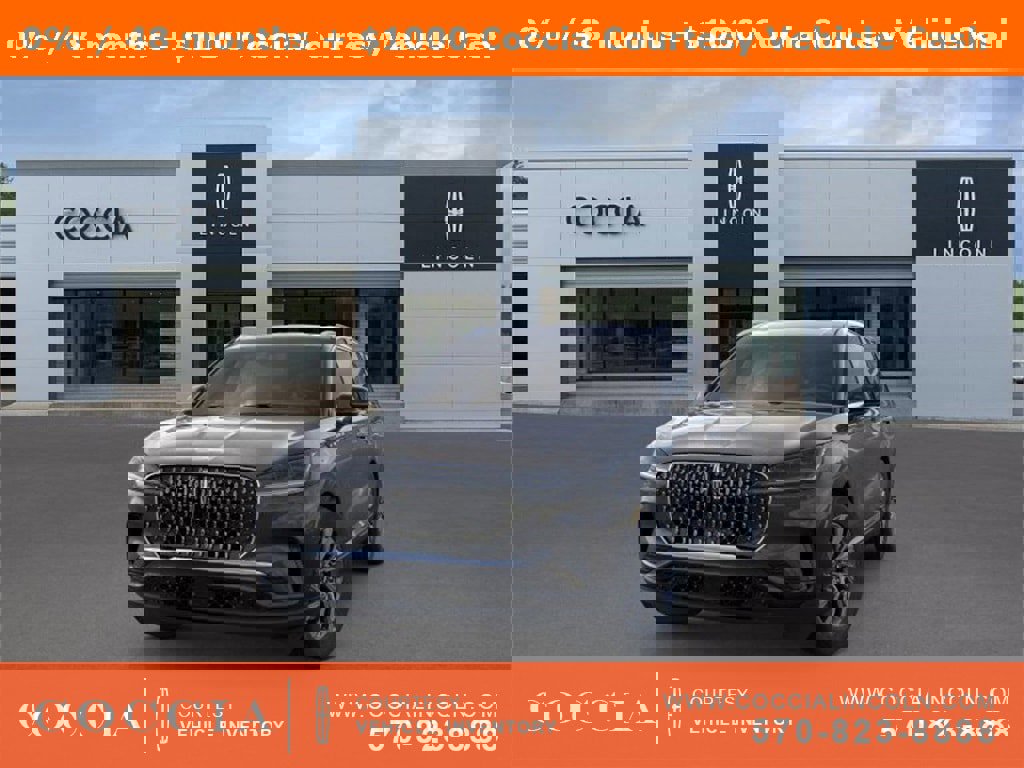 New 2025 Lincoln Aviator AWD image 2