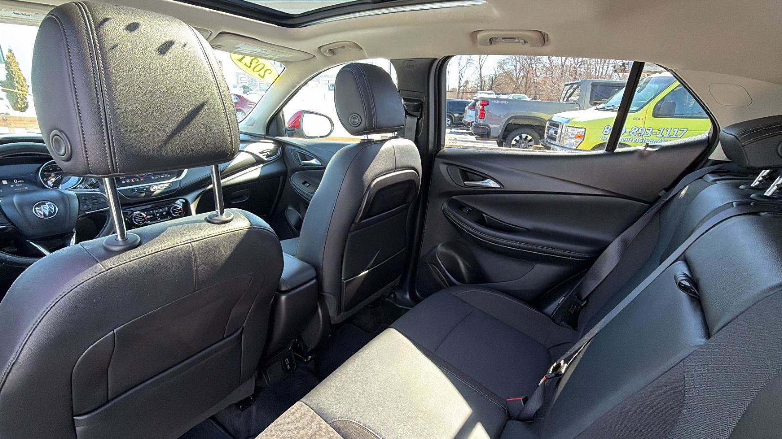 Certified 2021 Buick Encore GX Select w/ Advanced Technology Package image 30