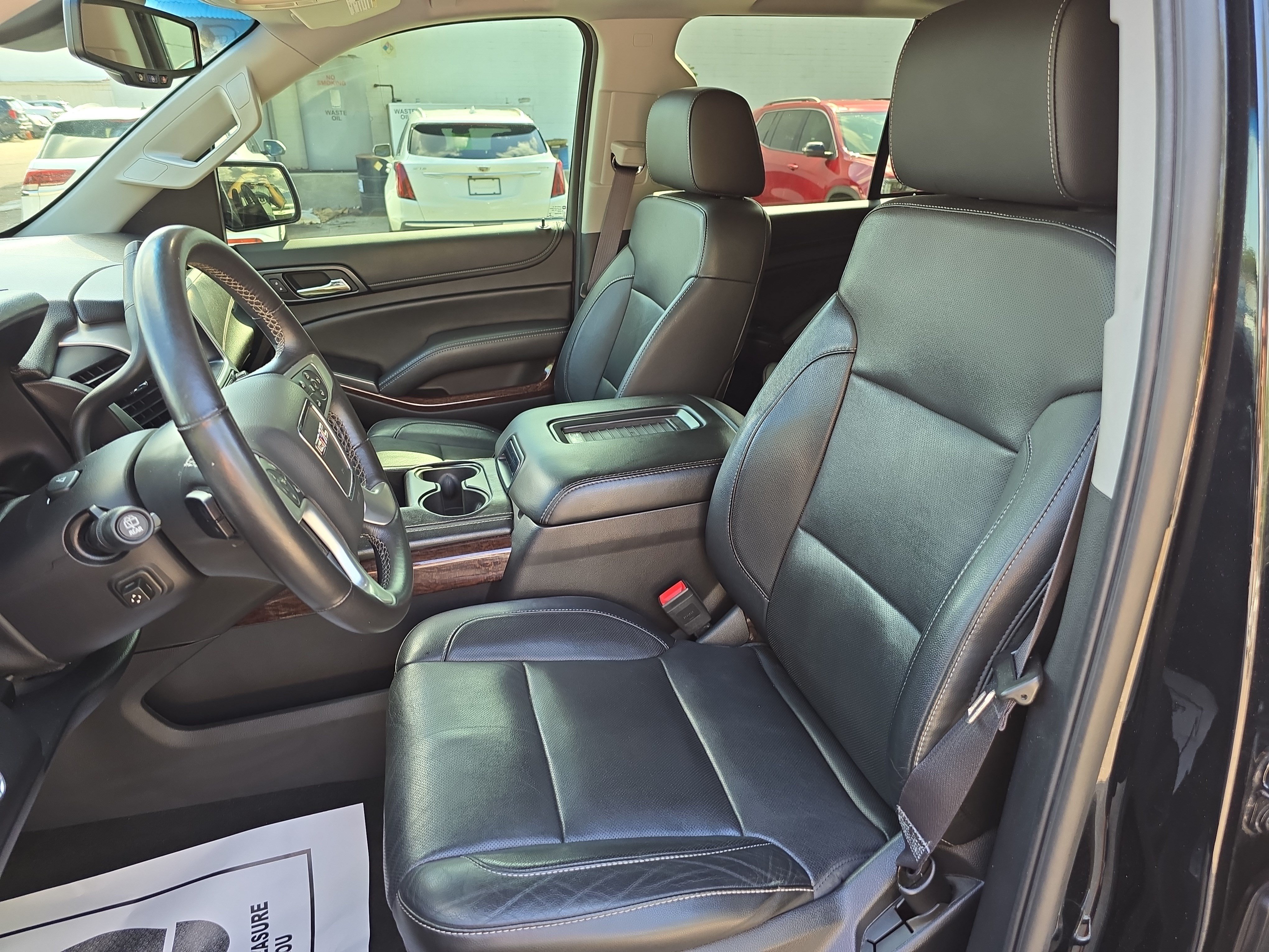 Used 2016 GMC Yukon SLT w/ Open Road Package AWD/4WD image 15