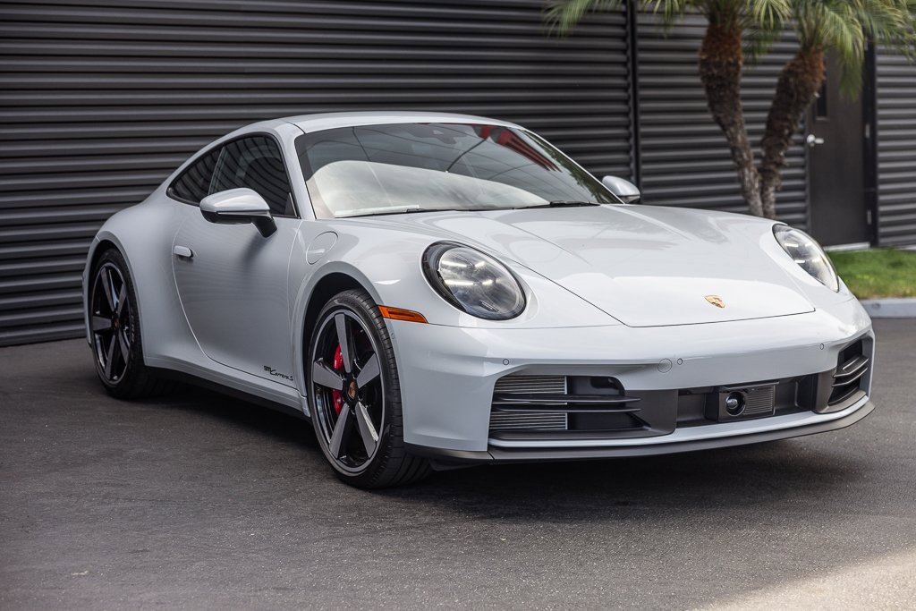 Used 2025 Porsche 911 Carrera S image 6