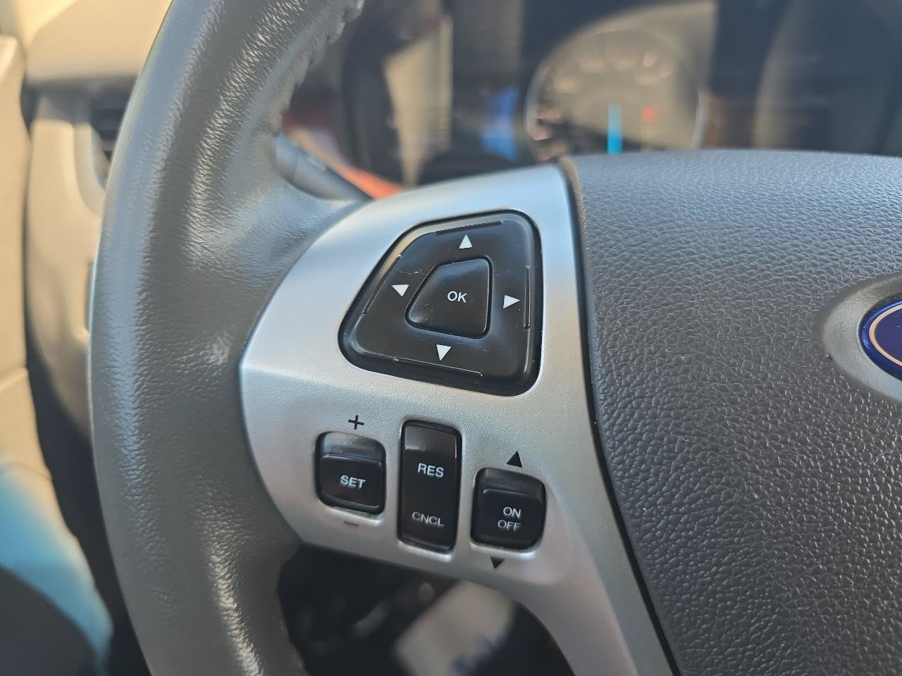 Used 2013 Ford Edge Limited FWD image 28