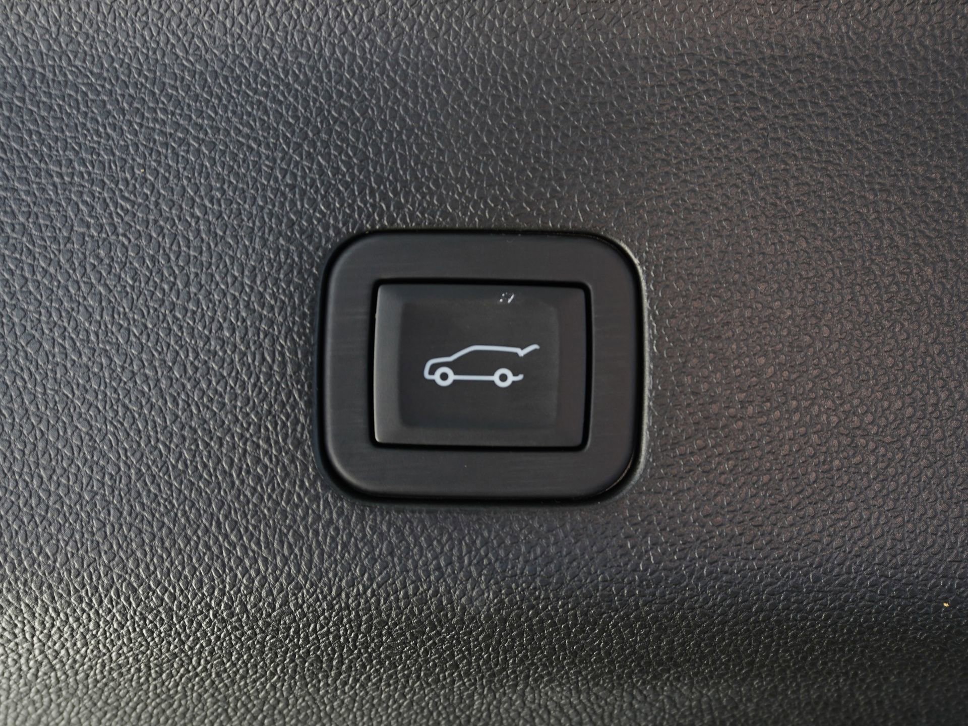 Used 2026 Cadillac Escalade V w/ LPO, ONYX Package image 12