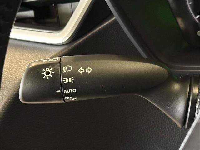 Used 2023 Toyota Corolla SE image 25