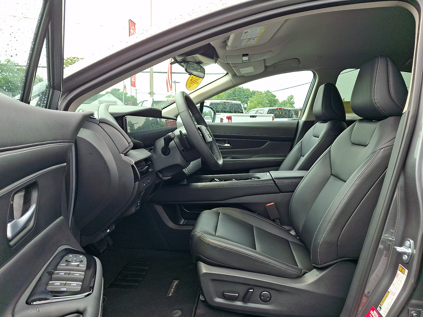 Certified 2025 Nissan Murano SV AWD/4WD image 15