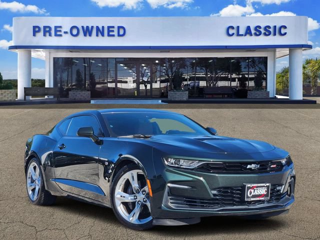 Used 2020 Chevrolet Camaro SS RWD image 1