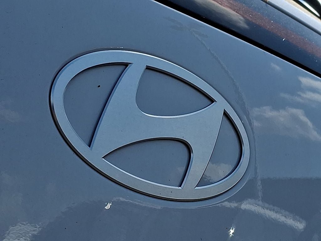 New 2026 Hyundai Kona SEL Sport FWD image 18