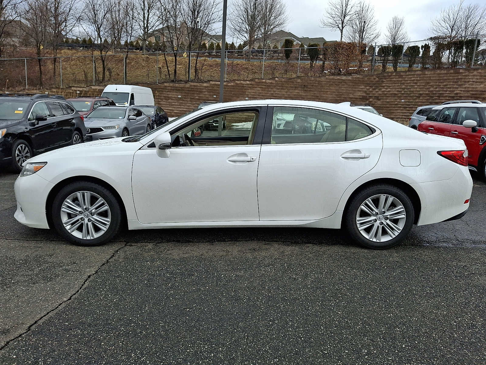 Used 2015 Lexus ES 350 w/ Premium Package image 6