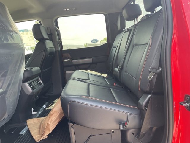 New 2025 Ford F550 4x4 Crew Cab image 13