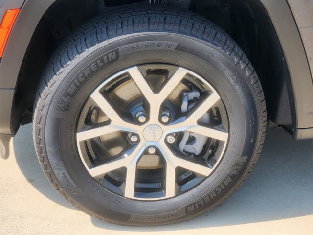 Certified 2025 Jeep Grand Cherokee L Limited image 12