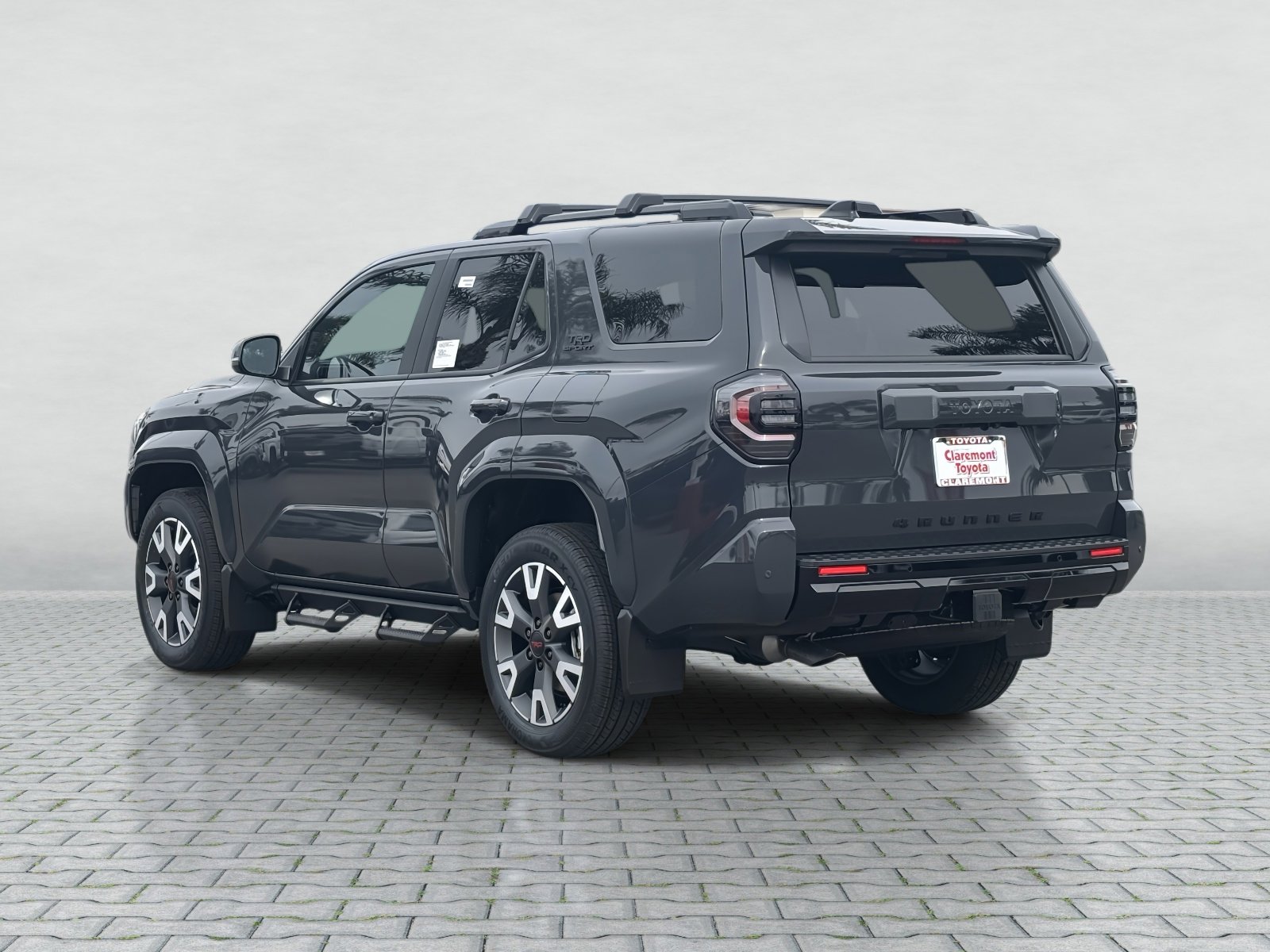 New 2026 Toyota 4Runner TRD Sport image 2