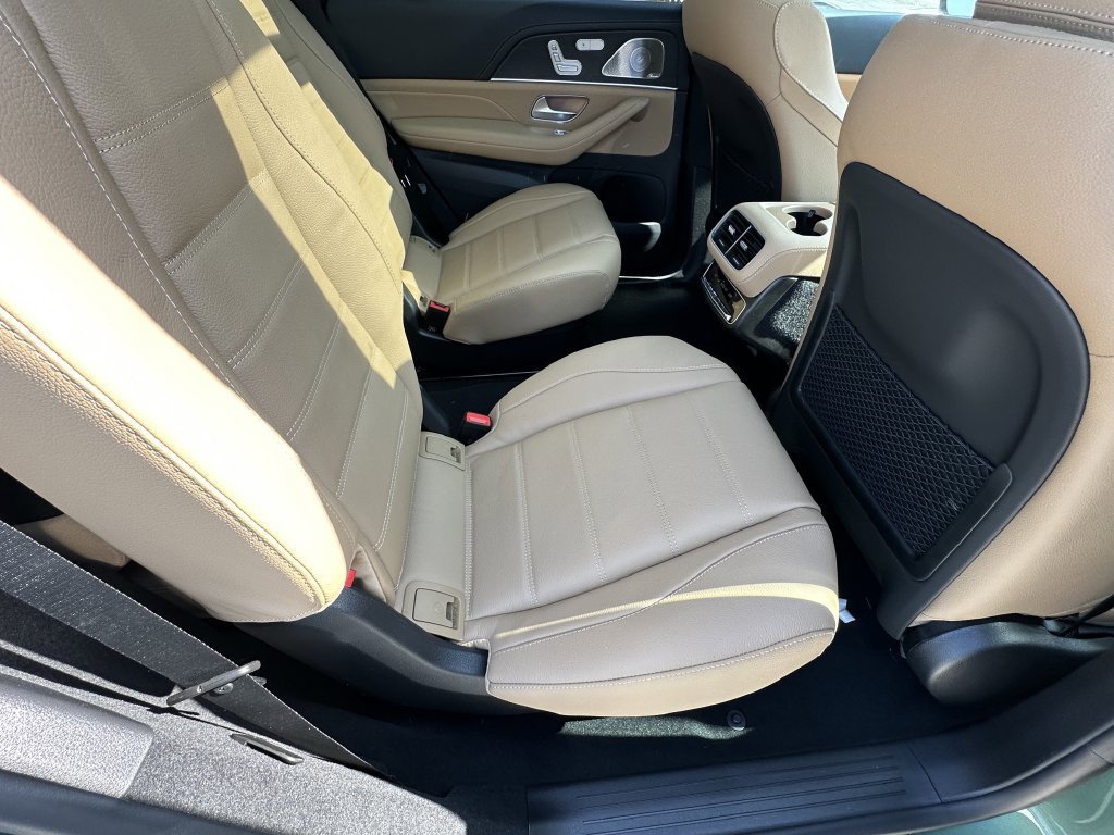 New 2026 Mercedes-Benz GLS 450 4MATIC image 18