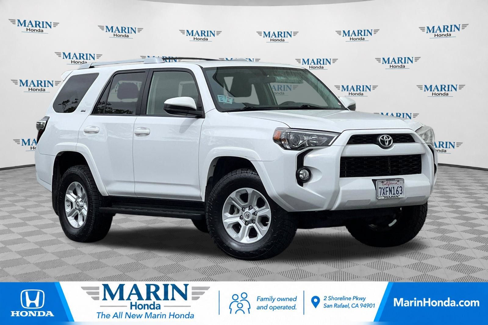 Used 2016 Toyota 4Runner SR5 AWD/4WD image 1