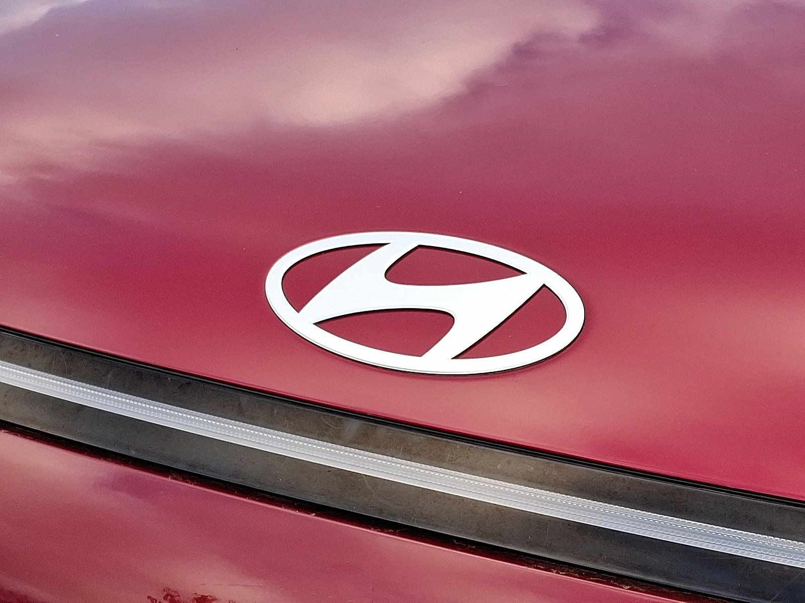 Used 2024 Hyundai Kona N Line image 8