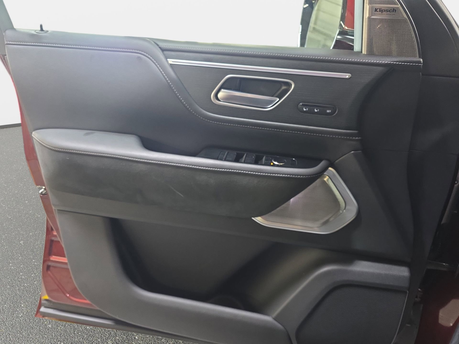 Certified 2025 INFINITI QX80 Sensory AWD/4WD image 26