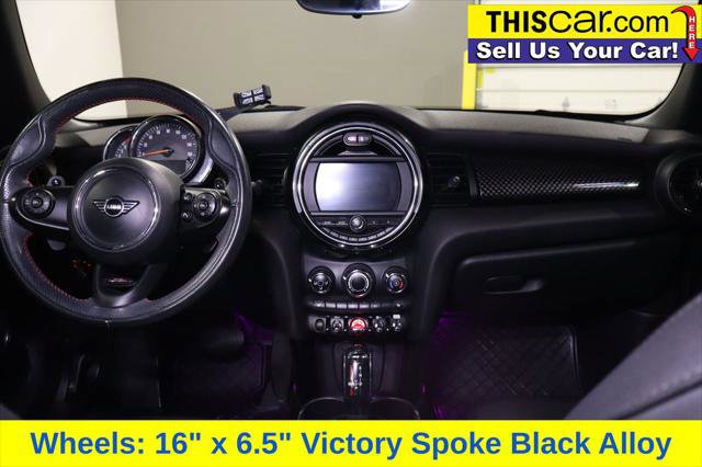 Used 2020 MINI Cooper S image 18