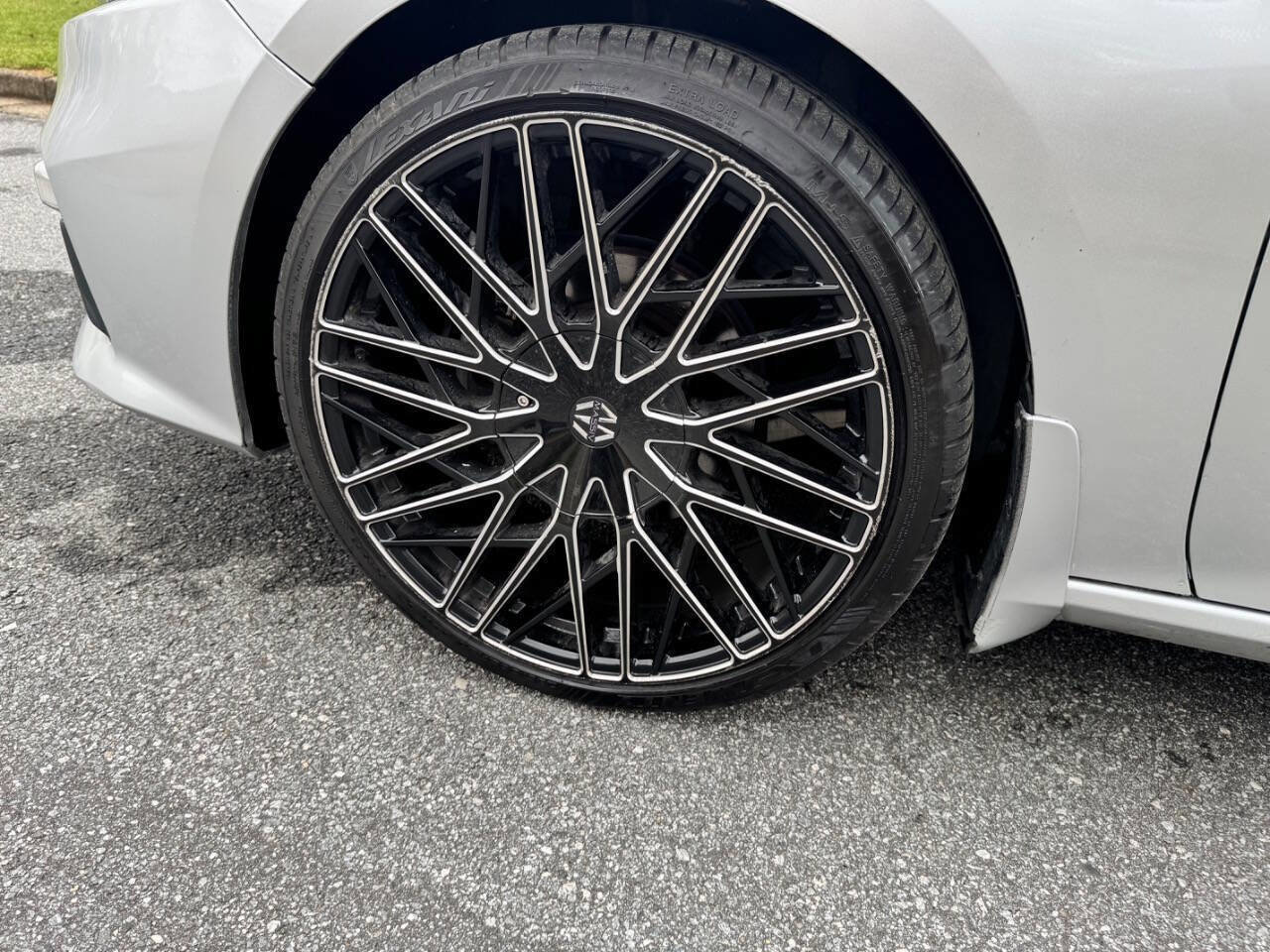 Used 2019 Nissan Altima 2.5 SR image 14