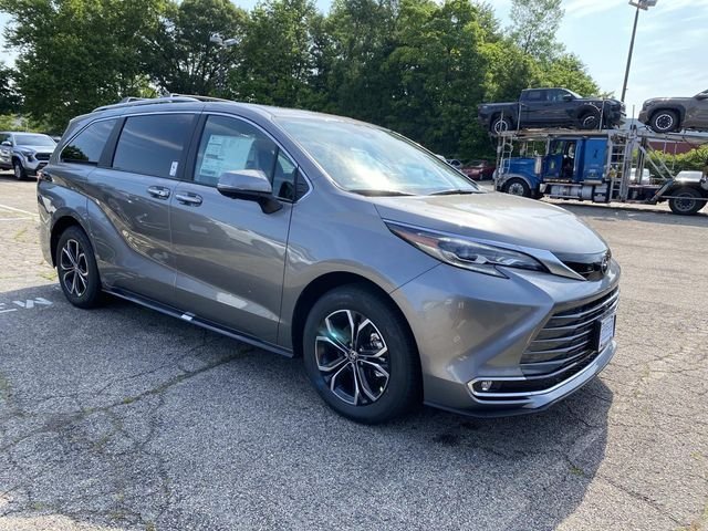 New 2026 Toyota Sienna Platinum