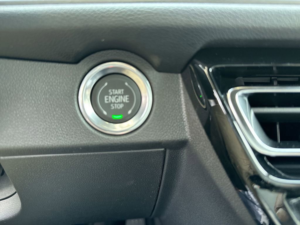 New 2026 Chevrolet Traverse LT FWD image 22