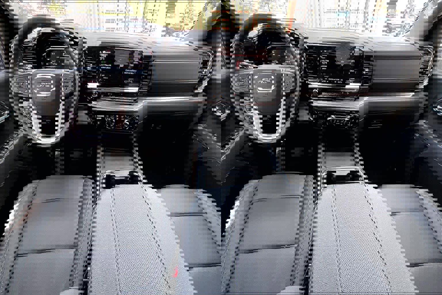 Used 2025 GMC Sierra 2500 SLT w/ Texas SLT Premium Package image 15