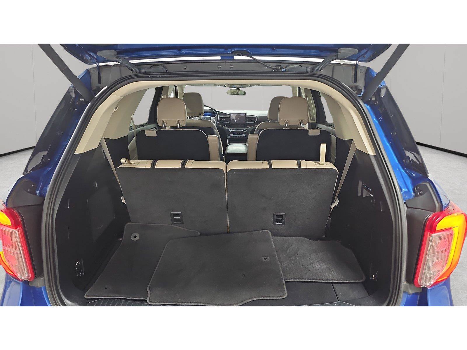 Used 2020 Ford Explorer Limited AWD/4WD image 12