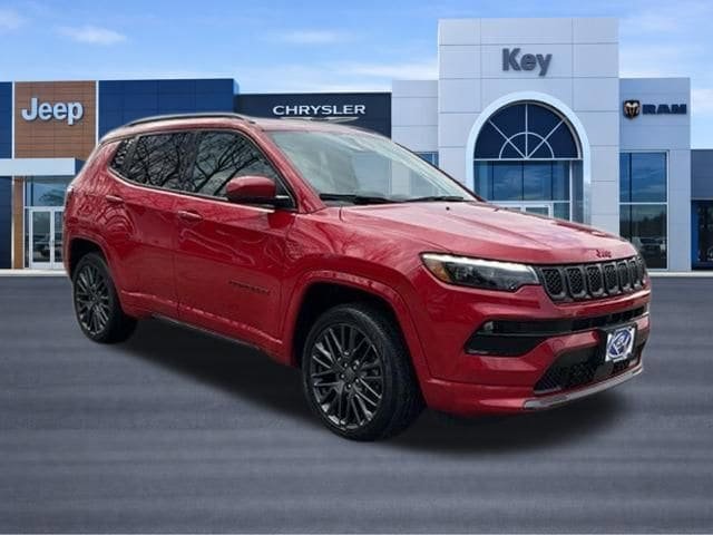 Used 2023 Jeep Compass Limited w/ Elite Group for (Red) Edition image 10