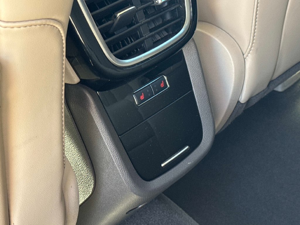 Certified 2023 Lincoln Nautilus Reserve w/ Luxury Package FWD image 18