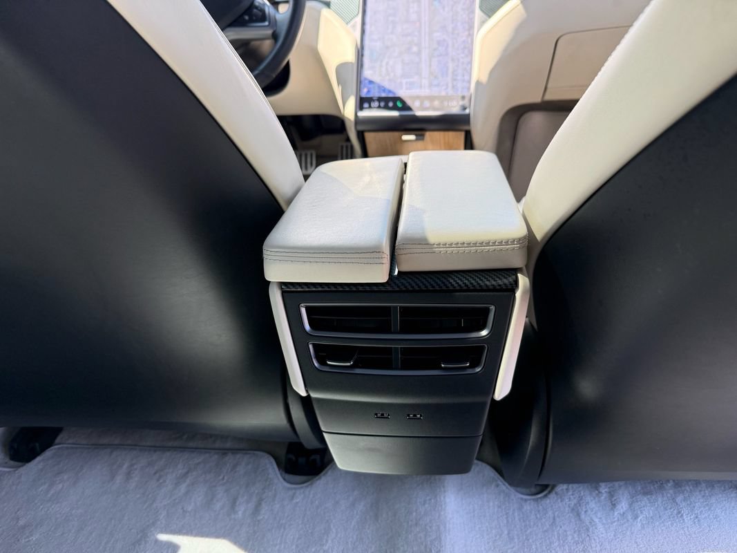 Used 2019 Tesla Model S Performance AWD/4WD image 23