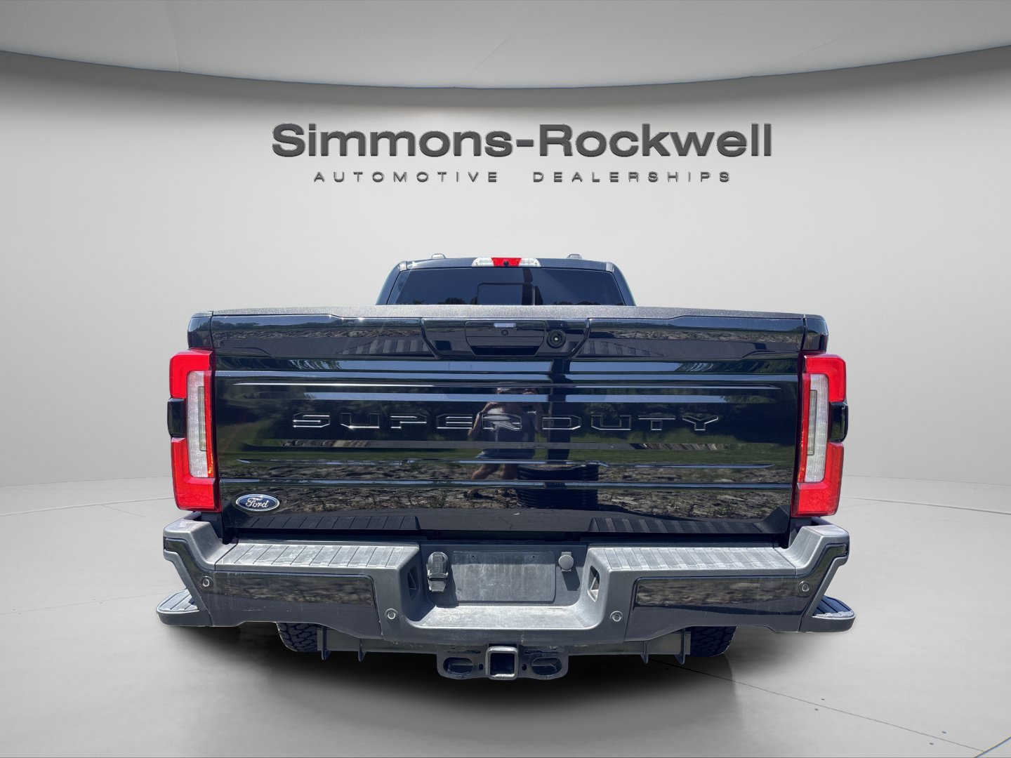 Used 2025 Ford F250 Platinum AWD/4WD image 4