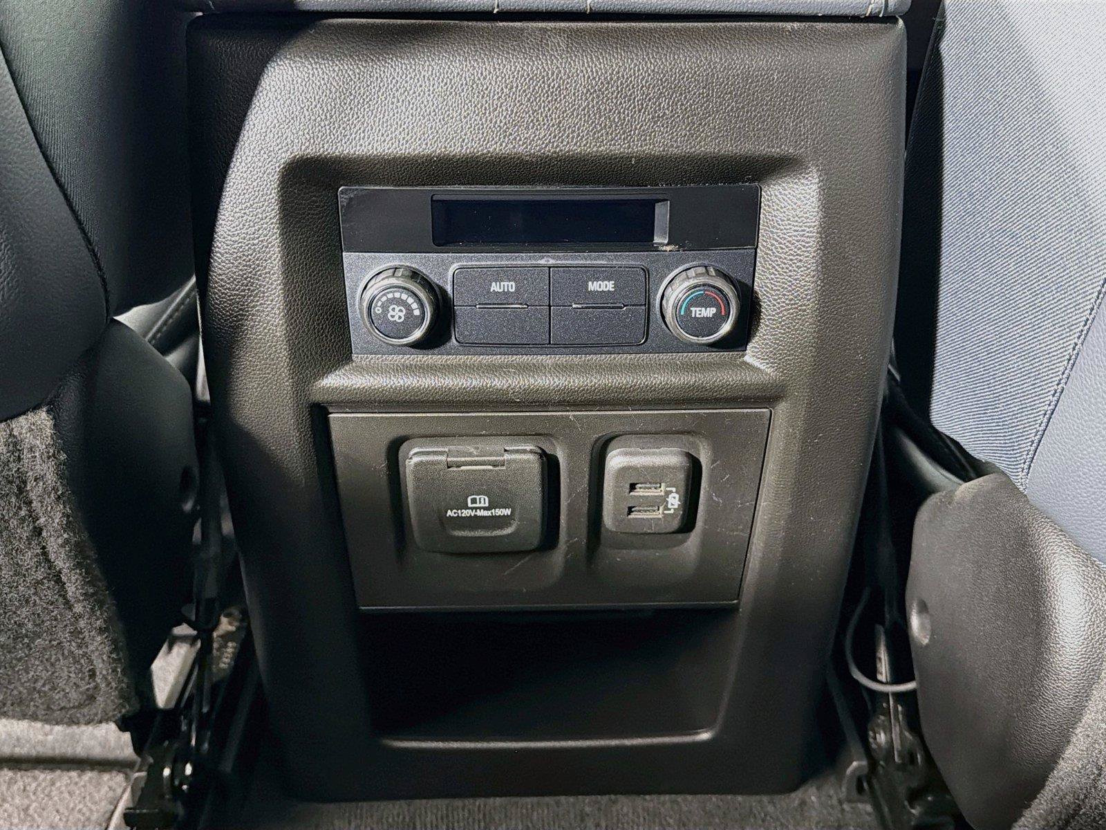 Used 2019 Chevrolet Traverse LT w/ LT Premium Package AWD/4WD image 28