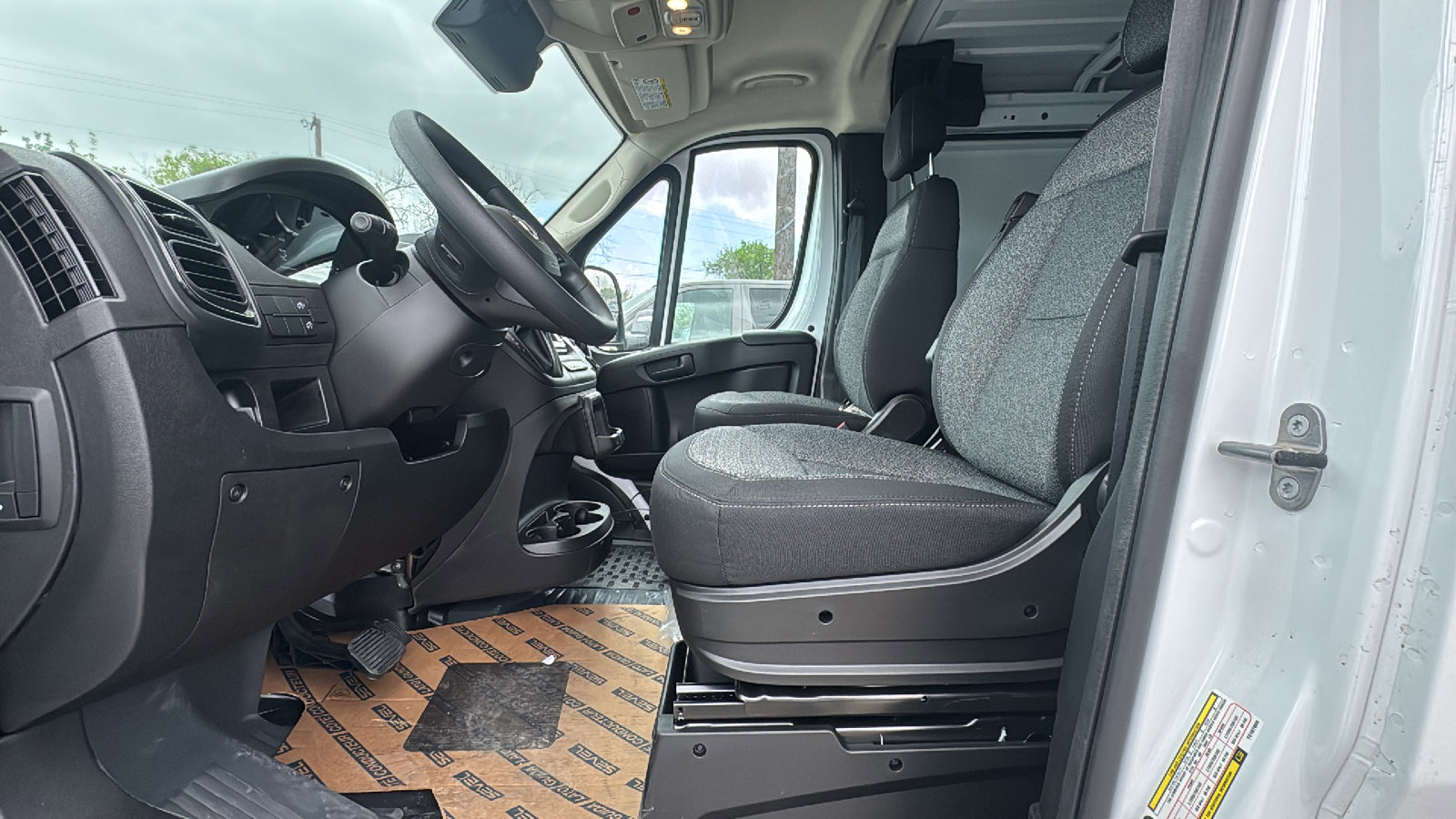 New 2026 RAM ProMaster 3500 image 9