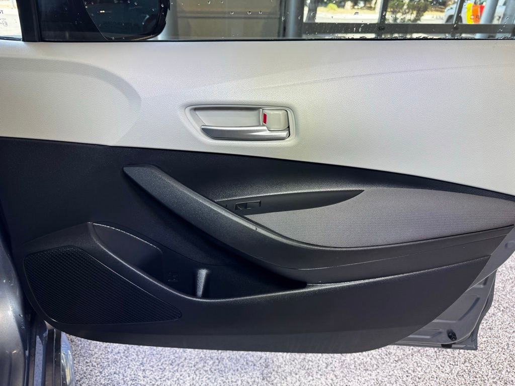Certified 2020 Toyota Corolla LE w/ Carpet Mat Package (TMS) FWD image 47