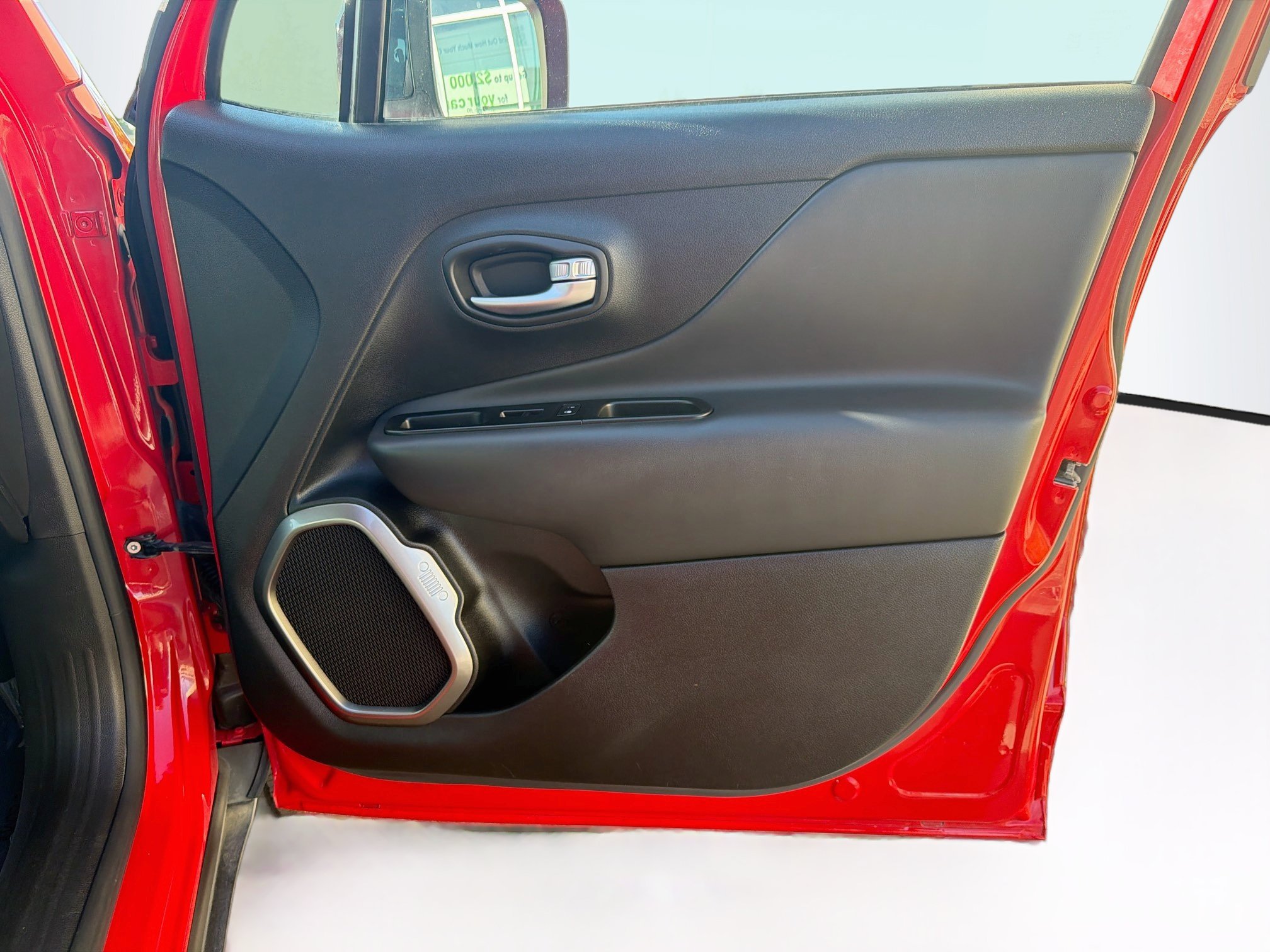 Used 2020 Jeep Renegade Limited AWD/4WD image 30