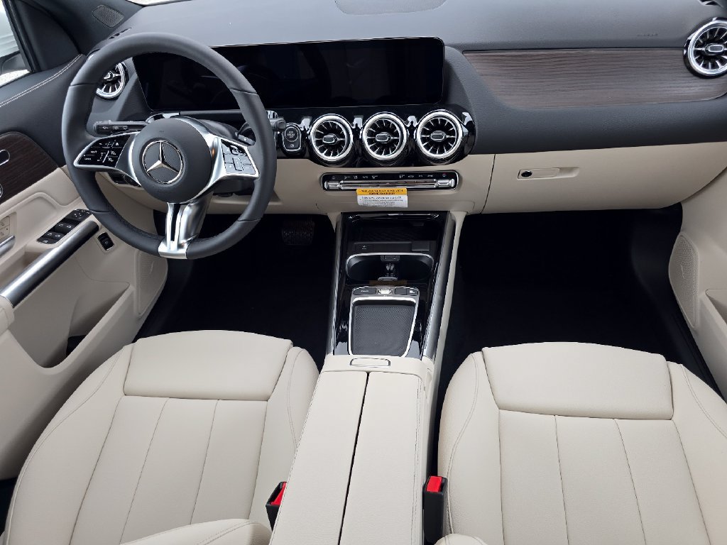 New 2026 Mercedes-Benz GLA 250 4MATIC image 29