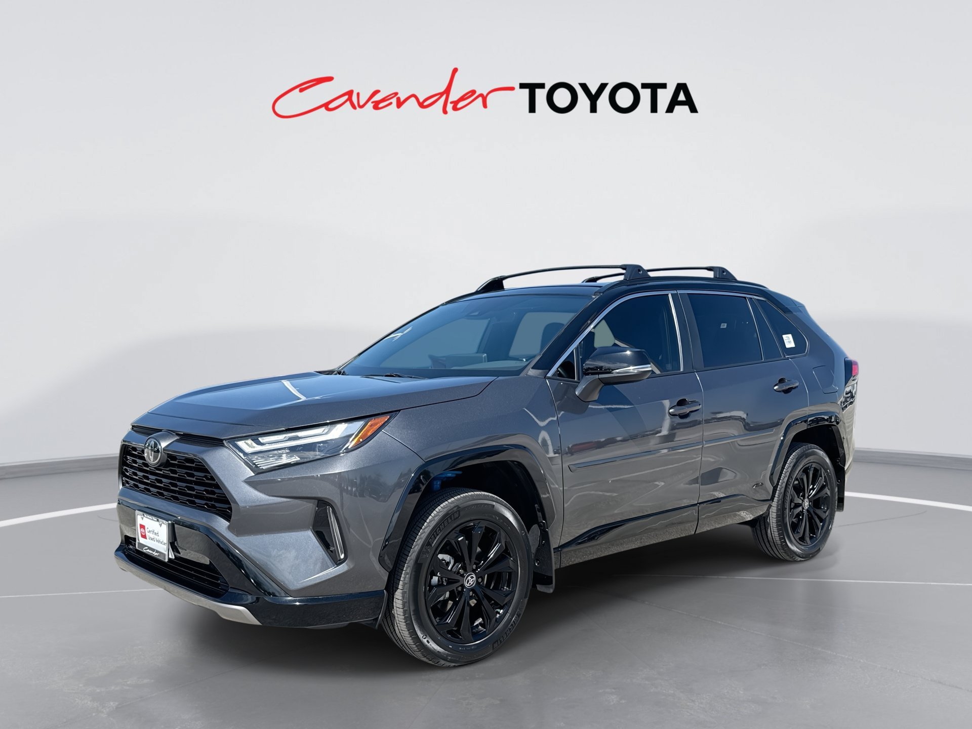 Certified 2025 Toyota RAV4 XSE AWD/4WD image 1