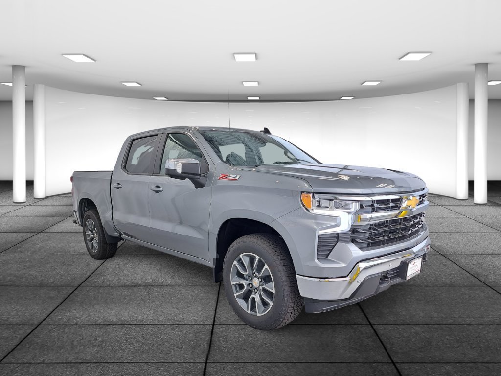 New 2026 Chevrolet Silverado 1500 LT w/ Z71 Off-Road Package AWD/4WD image 3