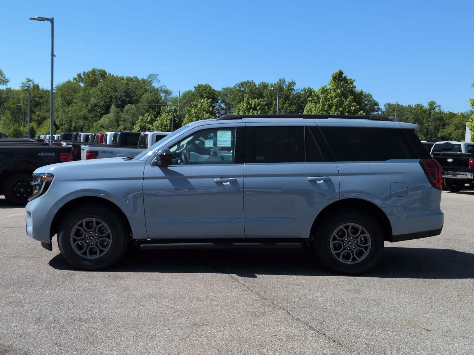New 2026 Ford Expedition Active AWD/4WD image 5