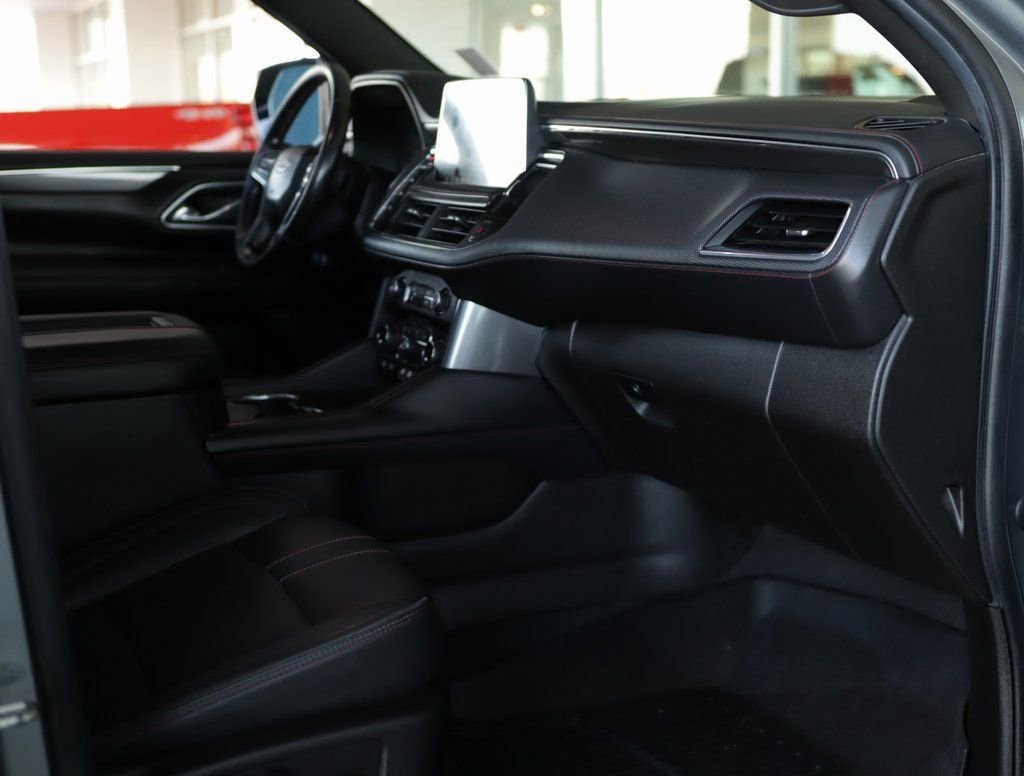 Used 2021 Chevrolet Tahoe RST w/ Luxury Package AWD/4WD image 37