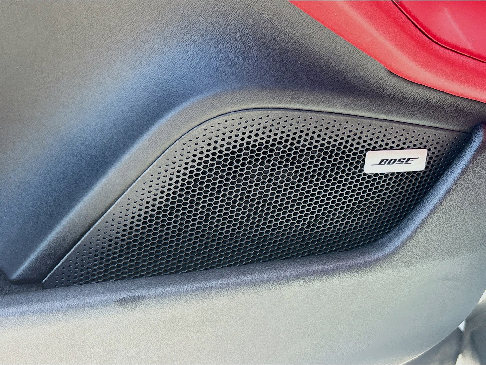 Used 2021 Porsche Taycan 4S image 26