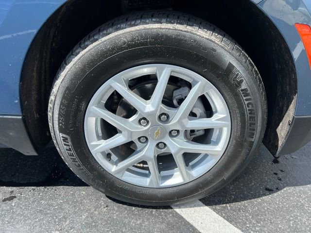 Used 2024 Chevrolet Equinox LS w/ LS Convenience Package image 6