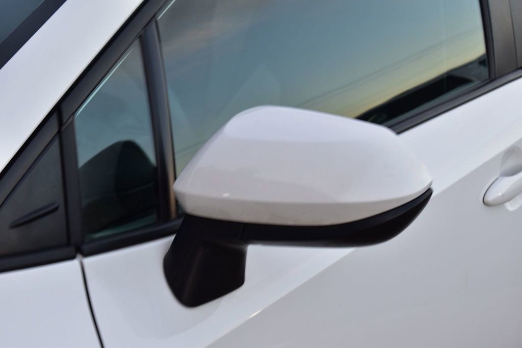 Used 2022 Toyota Corolla LE image 35