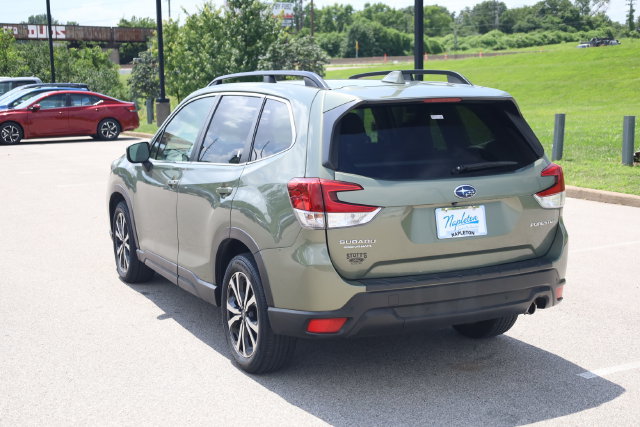Used 2020 Subaru Forester Limited w/ Popular Package #3 AWD/4WD image 6