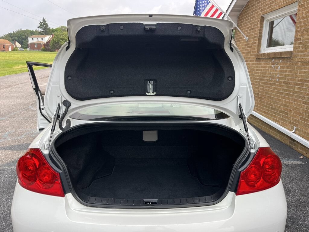 Used 2013 INFINITI G37 x Sedan w/ Premium Pkg AWD/4WD image 43